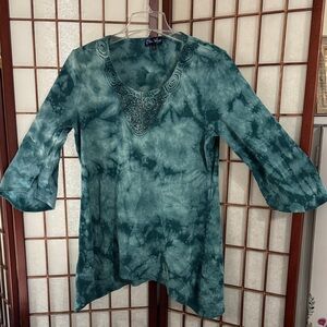Blue Velvet Tie-Dye Tunic with Embroidered Neckline PTP 21 inches